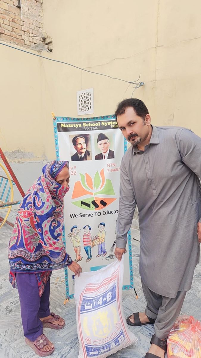 Disaster relief donation distribution by Nazriya School System 54